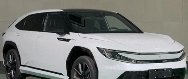 开yun体育网取舍了双层相连式前大灯组-开云「中国」kaiyun网页版登录入口
